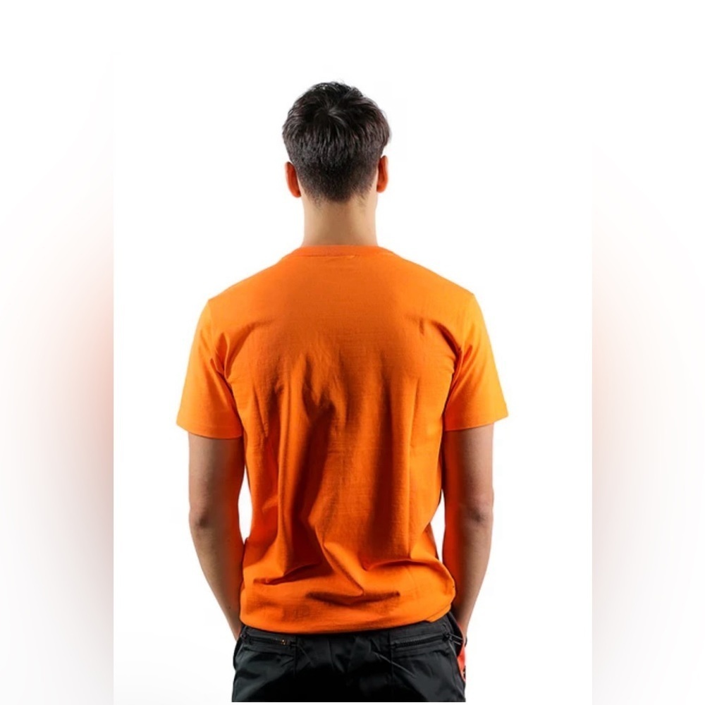 CARROTS BY ANWAR
CARROTS WORDMARK TEE
LARGE - Picture 2 of 7